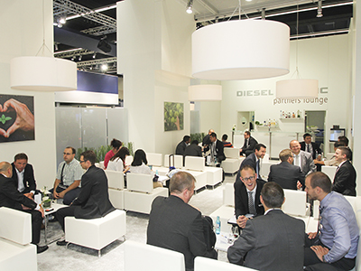 foto noticia "Expand your Business": Visite Diesel Technic na Automechanika Frankfurt 2018. A Diesel Technic e as marcas DT Spare Parts e SIEGEL Automotive participarão na 25a edição da Automechanika Frankfurt.